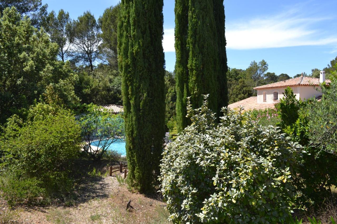 Suite 30 M2 Ideale Pour 2 Personnes Flassans-sur-Issole Exterior foto